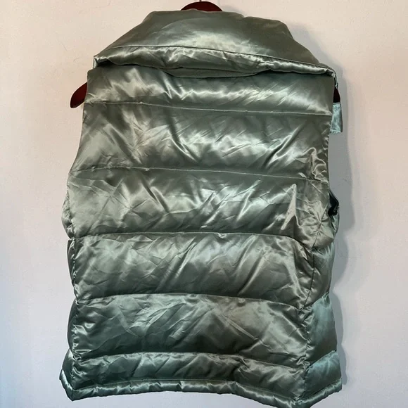 Talbots Ladies Puffer Vest with Duck Down and Feather Fill Size L Petite - Picture 5 of 11